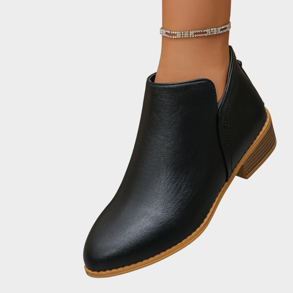 Oakley | Low Heel Ankle Boots