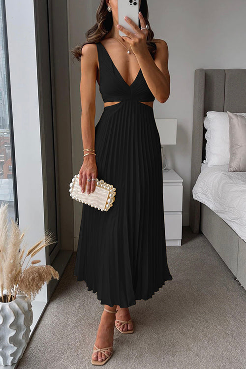 Sage™ – Pleated Maxi Dress
