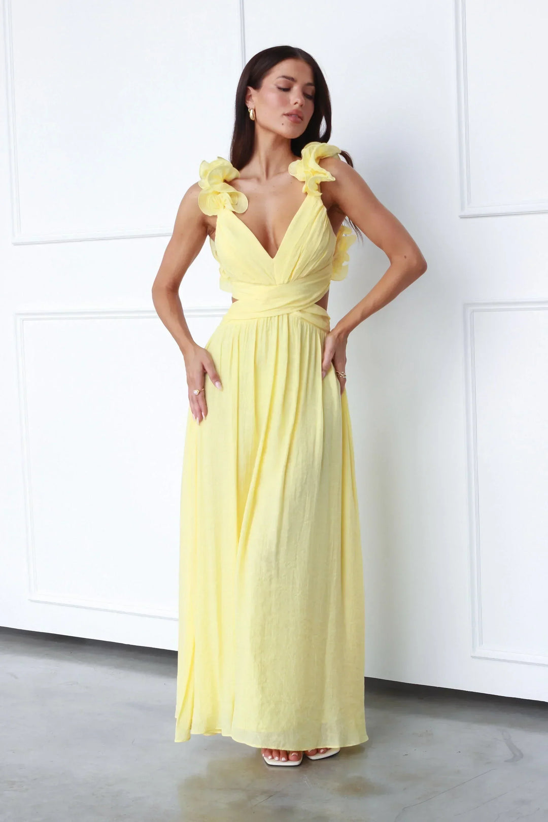 Vanessa | Elegant Backless Dress