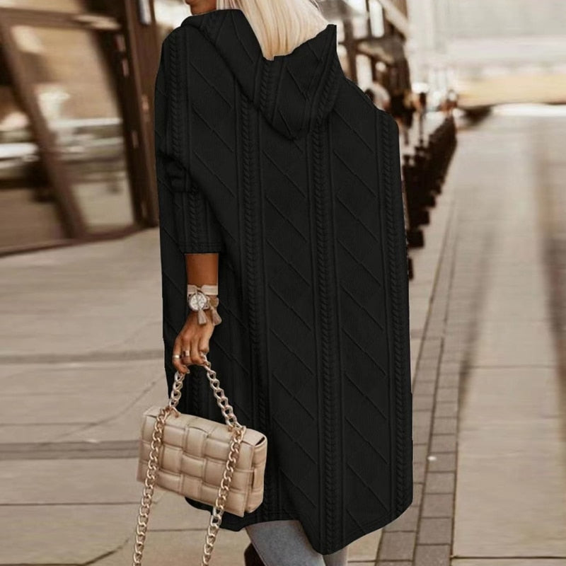 Cytheria – Long-sleeved cable-knit hooded cardigan